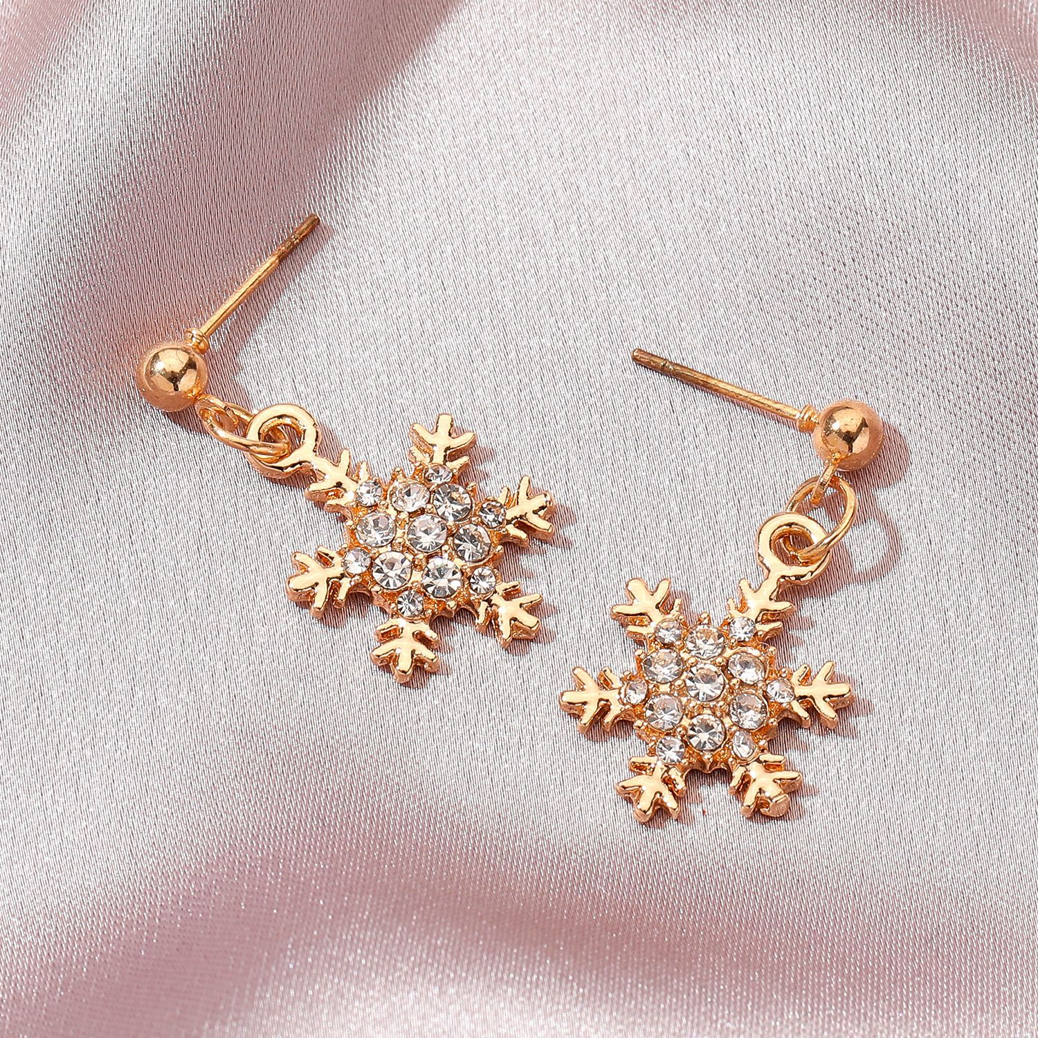 Christmas Feminine Micro-inlaid Zircon Snowflake Earrings